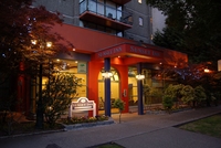 Sunset Inn & Suites Downtown Vancouver Hotel 
